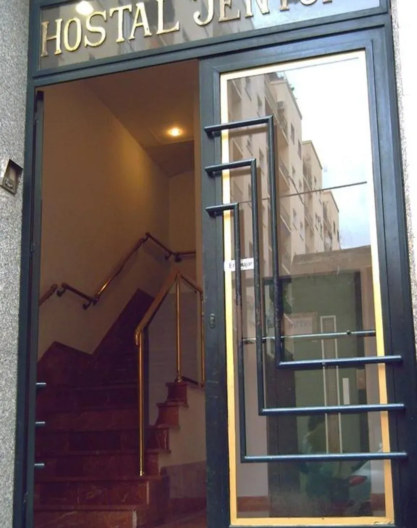 Hostal Jentoft Seville Hostel