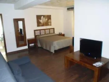 Hostal Jentoft Sevilla 0*,